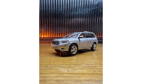 TOYOTA Highlander (XU40) 2008, масштабная модель, scale64
