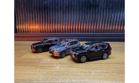 Lexus LX 600 2021 (черный), масштабная модель, scale64