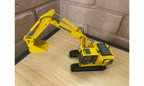 Эксковатор KOMATSU PC200-8MO, масштабная модель трактора, die-cast models, scale43