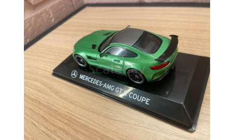 MERCEDES-BENZ AMG GTR Coupe green metallic, масштабная модель, Altaya, scale43