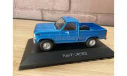 FORD F-100 (1982)