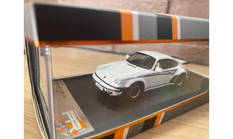 PORSCHE 911 Turbo ’Martini Edition’ (1975), масштабная модель, Premium X, scale43