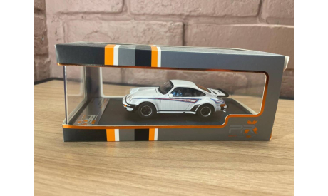 PORSCHE 911 Turbo ’Martini Edition’ (1975), масштабная модель, Premium X, scale43