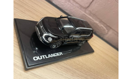 MITSUBISHI Outlander 2022, масштабная модель, CDM, scale43