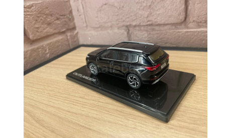 MITSUBISHI Outlander 2022, масштабная модель, CDM, scale43