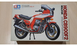Сборная модель мотоцикла Honda CB900F2
