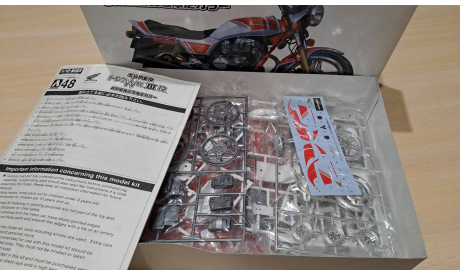 Сборная модель Honda Super Hawk III R, сборная модель мотоцикла, AOSHIMA, scale12