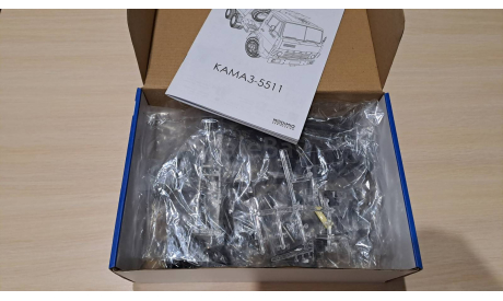 Сборная модель КамАЗ-5511, сборная модель автомобиля, AVD Models, scale43
