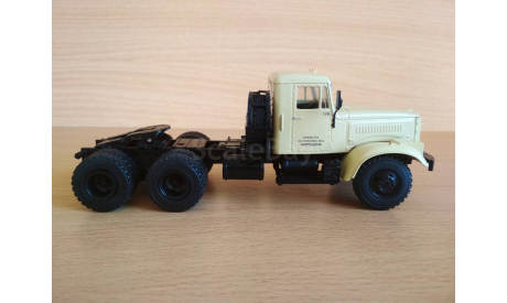 КрАЗ-258Б1 седельный тягач, масштабная модель, DeAgostini, scale43