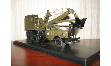 Экскаватор кран ДКА-0,25/5 на базе ЗИС-151, масштабная модель, ModelPro, scale43