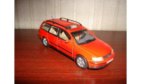 V.W PASSAT VARIANT, масштабная модель, КАРАРАМА, 1:43, 1/43