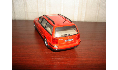 V.W PASSAT VARIANT, масштабная модель, КАРАРАМА, 1:43, 1/43