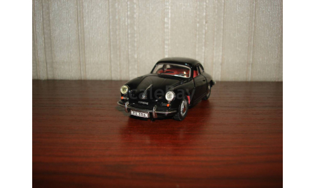 PORSCHE 1968 COUPE, масштабная модель, КАРАРАМА, scale43