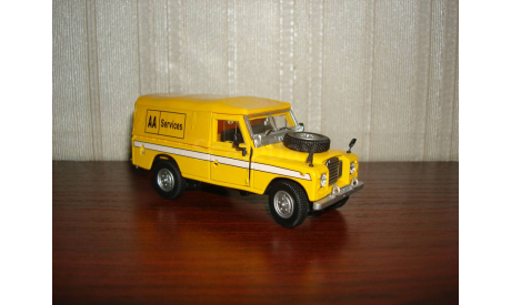 LAND ROVER SERIES III 109, масштабная модель, КАРАРАМА, scale43