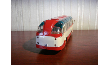 LAZ-695 city bus, масштабная модель, ULTRA Models, scale43