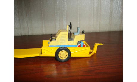 Виброкаток тротуарный на тележке, масштабная модель, ручная работа, scale43