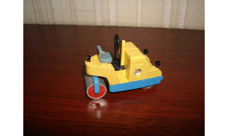 Виброкаток тротуарный на тележке, масштабная модель, ручная работа, scale43