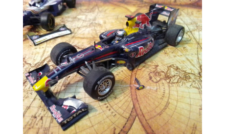 1/43 RED BULL RB6 SHOWCAR SEBASTIAN VETTEL. Аукцион с 1 рубля, масштабная модель, Minichamps, scale43