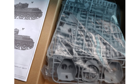 303526 Моделист Немецкий Танк Т-34-76 с башней УЗТМ (1:35), сборные модели бронетехники, танков, бтт, scale35