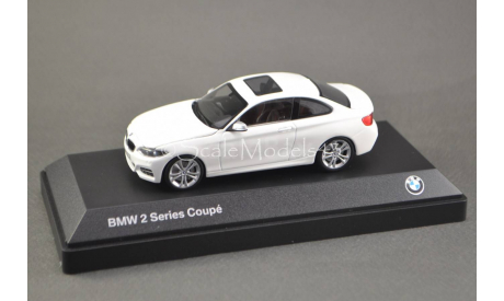 !!! С РУБЛЯ !!! 1:43 — BMW 2 Series Coupe (F22) white, масштабная модель, Minichamps, scale43