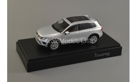 !!! С РУБЛЯ !!! 1:43 —  Volkswagen VW Touareg (2015) silver — !!! БЕЗ РЕЗЕРВНОЙ ЦЕНЫ !!!, масштабная модель, HERPA, 1/43