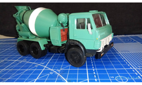 КАМАЗ-5511 миксер, масштабная модель, Миниград, 1:43, 1/43