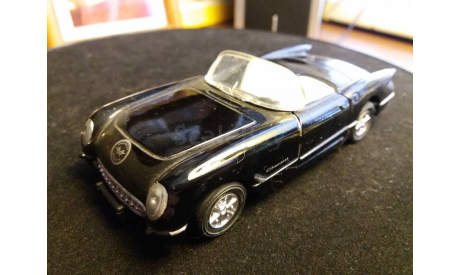 Chevrolet Corvette Cabriolet 1956, масштабная модель, MotorMax, scale43