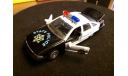 Chevrolet Caprice ’Police’, масштабная модель, Welly, 1:43, 1/43