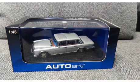 Mercedes Benz Typ 600 SWB (Silver), масштабная модель, Autoart, scale43, Mercedes-Benz