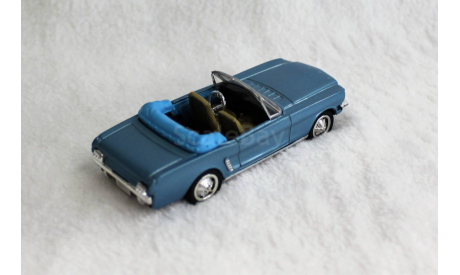 1/43  FORD Mustang 1964   NEW RAY, масштабная модель, 1:43