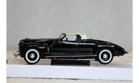 1/43    ЗиС 101А Спорт    Наш Автопром, масштабная модель, scale43