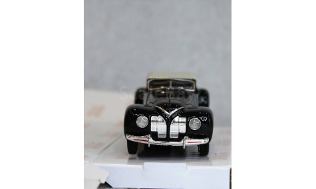 1/43    ЗиС 101А Спорт    Наш Автопром, масштабная модель, scale43