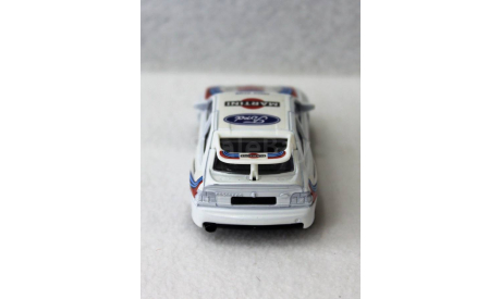 1/43    Ford Escort Cosworth, масштабная модель, BBurago, scale43