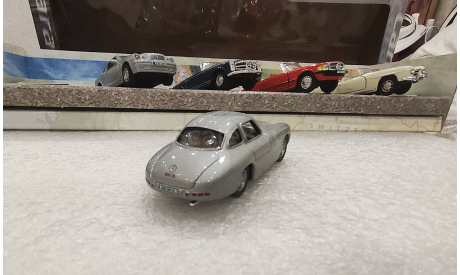 1/43     MERCEDES-BENZ  300SL, масштабная модель, Cararama, scale43