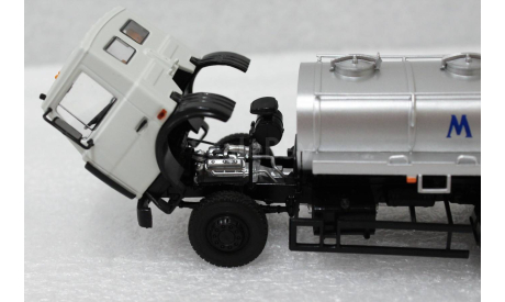 1/43    МАЗ 5337  АЦИП 7,7  АИСТ, масштабная модель, Автоистория (АИСТ), scale43