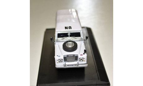 1/43    Land Rover series III  109  Cararama, масштабная модель, scale43