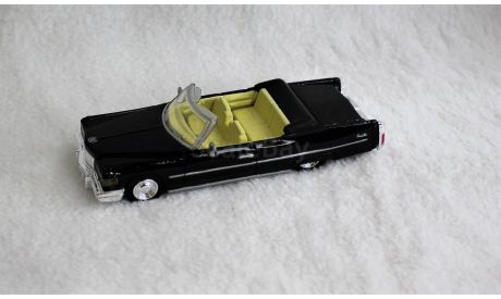 1/43  Cadillac NEW RAY, масштабная модель, scale0