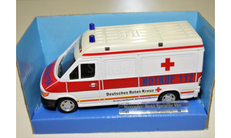 1/43  Mersedes Benz Sprinter Van  Cararama, масштабная модель, Mercedes-Benz, scale43