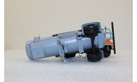 1/43        Полуприцеп ЦЕМЕНТ, масштабная модель, Vector-Models, scale43