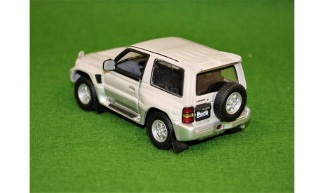1/43 Mitsubihi  Pajero Cararama, масштабная модель, Mitsubishi, scale43