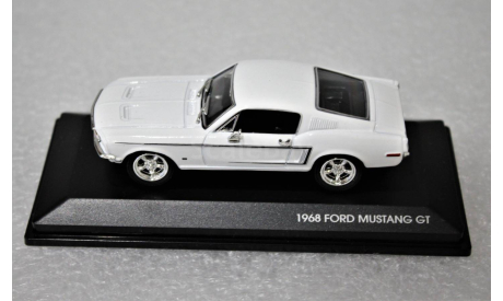 1/43       FORD Mustang GT, масштабная модель, AUTOMAXX, scale43