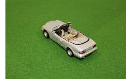 1/43    Mercedes-Benz CLK 320.   Cararama, масштабная модель, scale43
