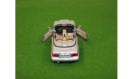 1/43    Mercedes-Benz CLK 320.   Cararama, масштабная модель, scale43