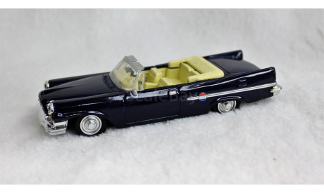 1/43 NEW RAY CHRYSLER 300E (1959), масштабная модель, 1:43