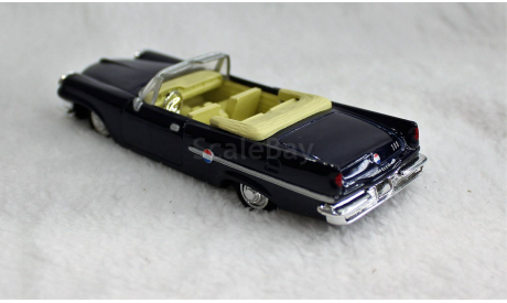 1/43 NEW RAY CHRYSLER 300E (1959), масштабная модель, 1:43
