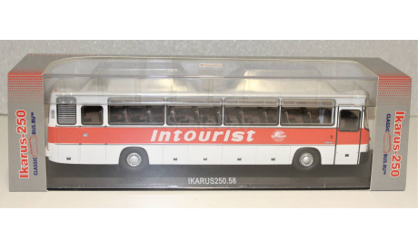 1/43     IKARUS-250.58 Интурист   Classicbus, масштабная модель, scale43