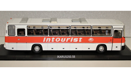 1/43 CLASSIC BUS IKARUS-250.58, масштабная модель, 1:43