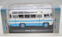 1/43 CLASSIC BUS ПАЗ 672 (Бело-голубой), масштабная модель, scale43