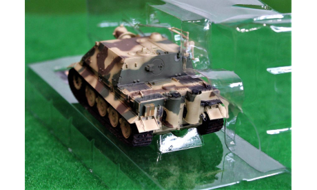 1/72   Sturm Tiger         Easy Model, масштабные модели бронетехники, 1:72