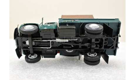1/43   ЗиЛ 130-76      ULTRA Models, масштабная модель, 1:43